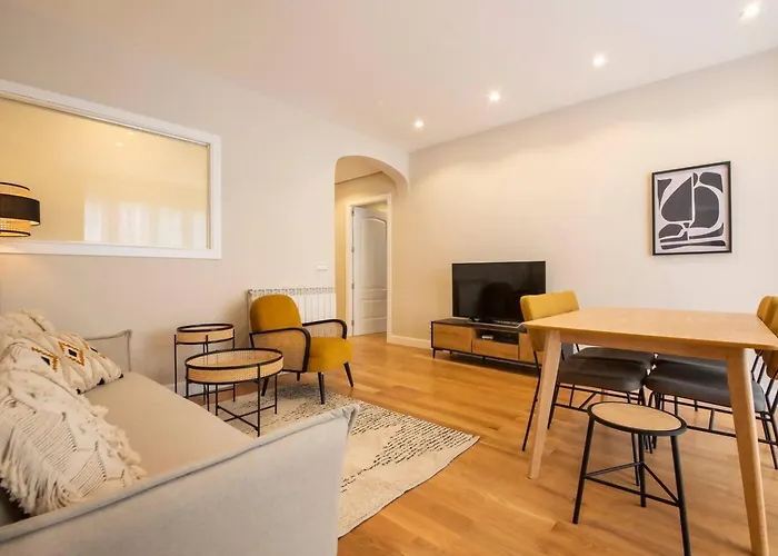 Lujo Y Comodidad: Tu Refugio Con Estilo Y Amplitud San Sebastián