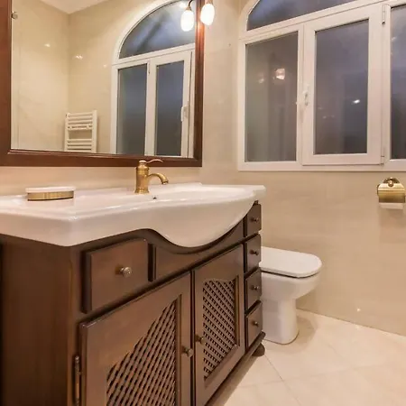 Lujo Y Comodidad Tu Refugio Con Estilo Y Amplitud * San Sebastián