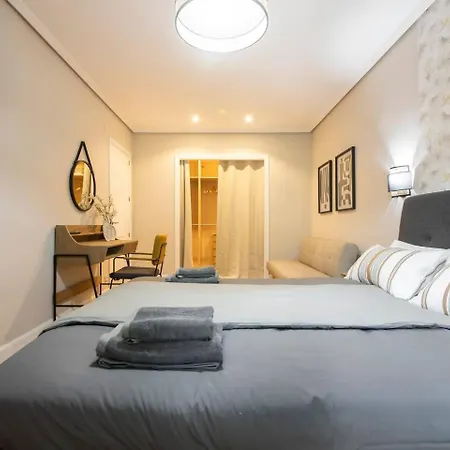 Lujo Y Comodidad Tu Refugio Con Estilo Y Amplitud Appartamento San Sebastián