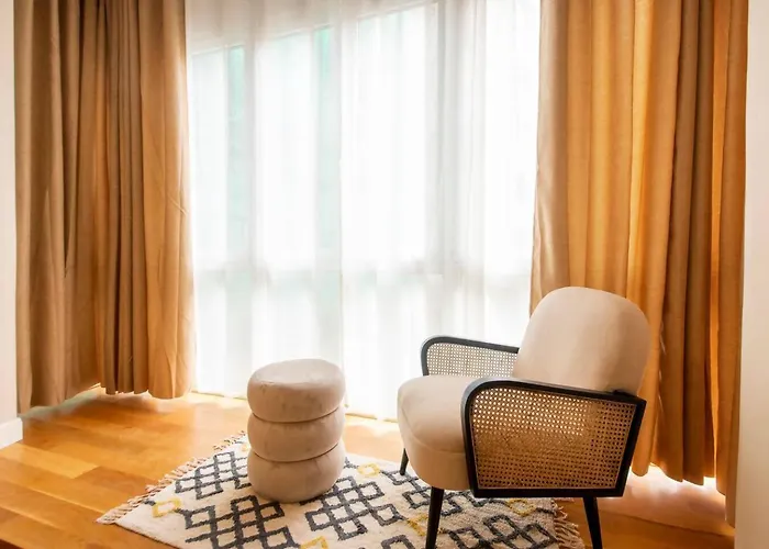 Lujo Y Comodidad: Tu Refugio Con Estilo Y Amplitud Lägenhet